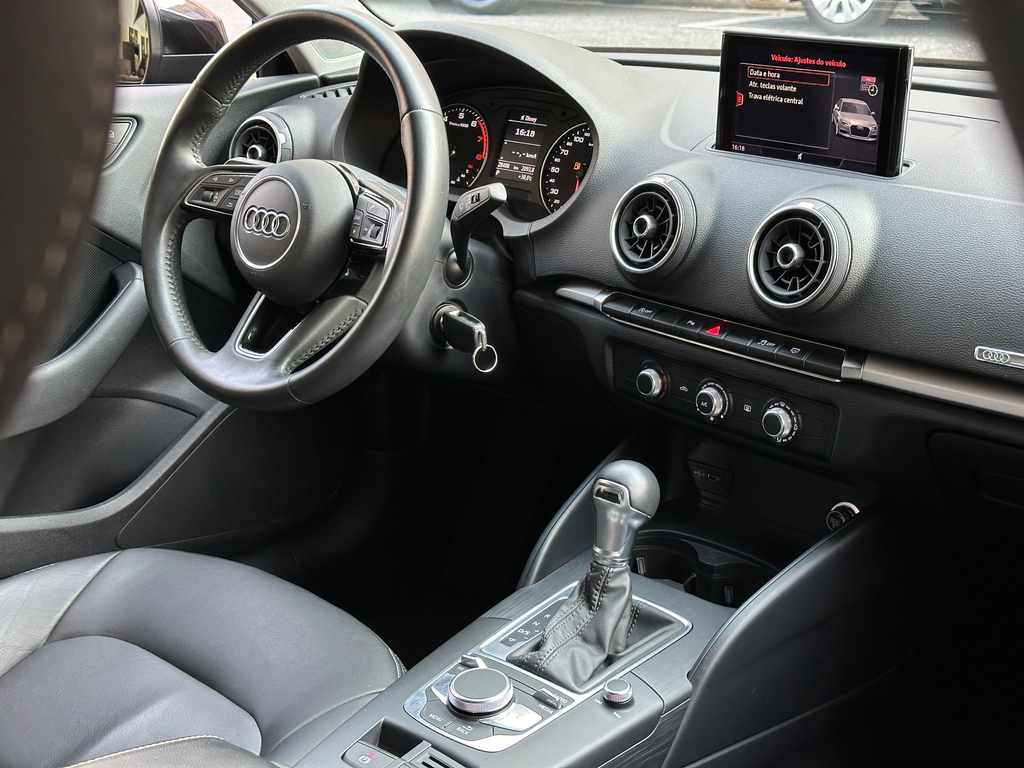 Audi A3 Preto