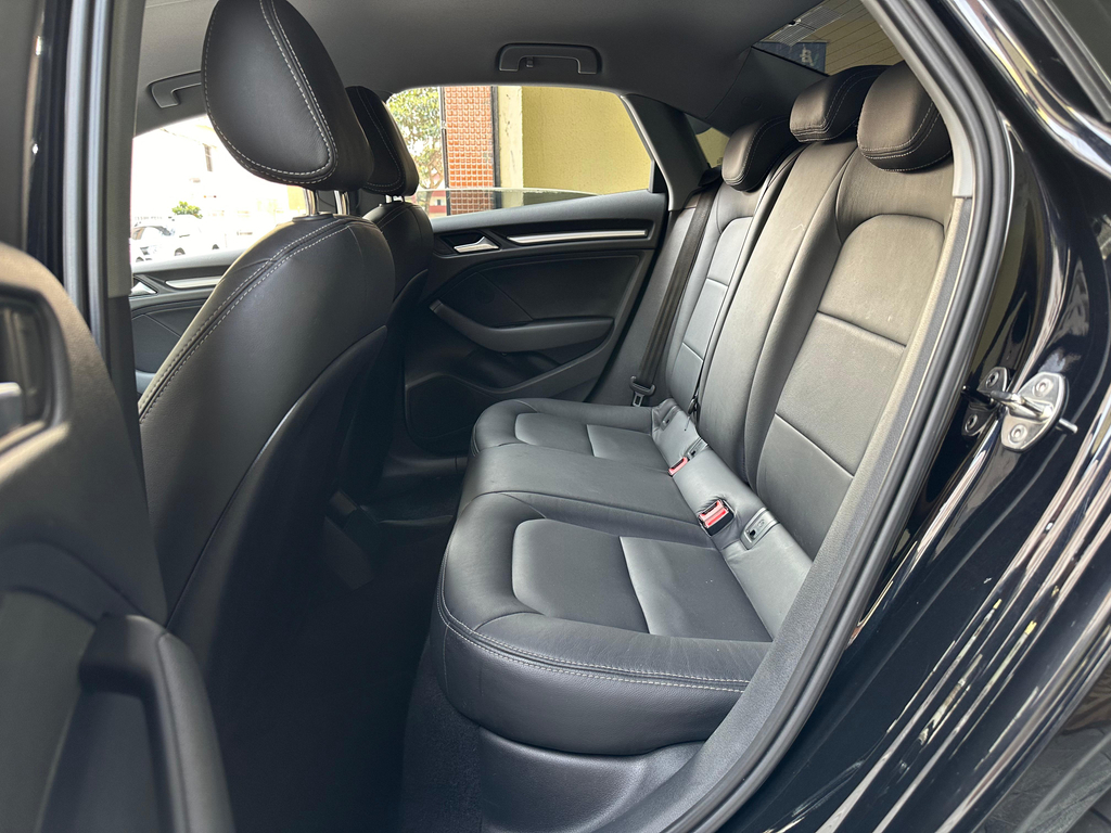 Audi A3 Preto