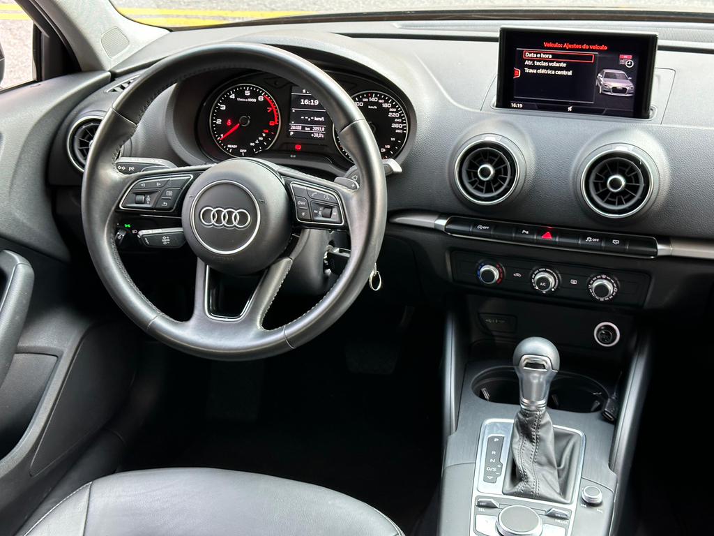 Audi A3 Preto