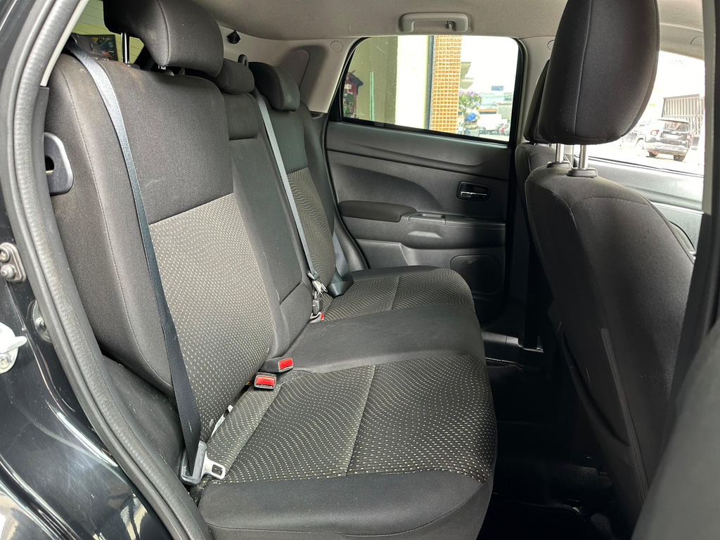 Mitsubishi ASX Preto