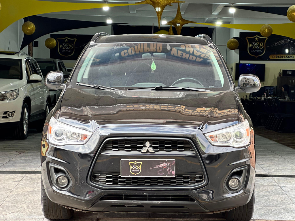 Mitsubishi ASX Preto