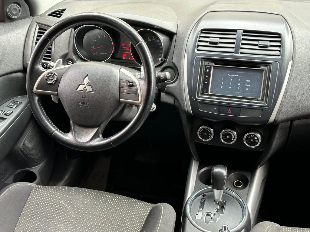Mitsubishi ASX Preto