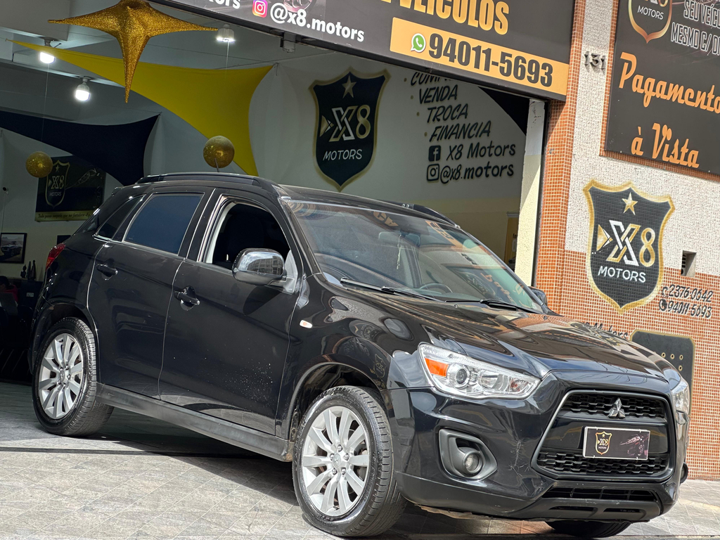 Mitsubishi ASX Preto