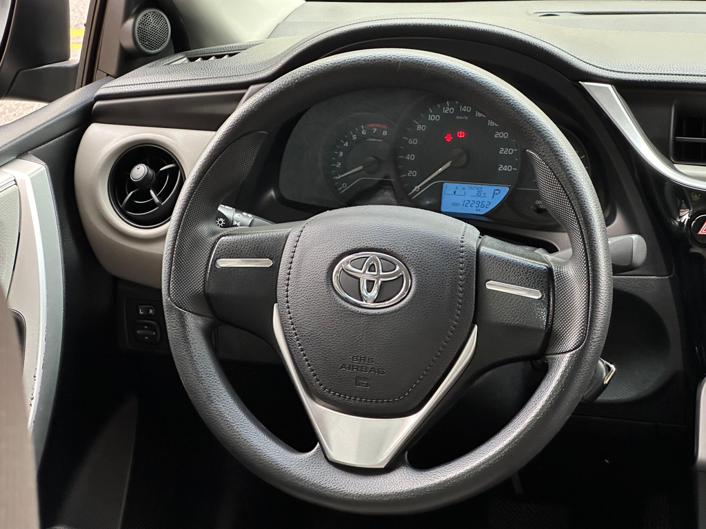 Toyota Corolla Preto