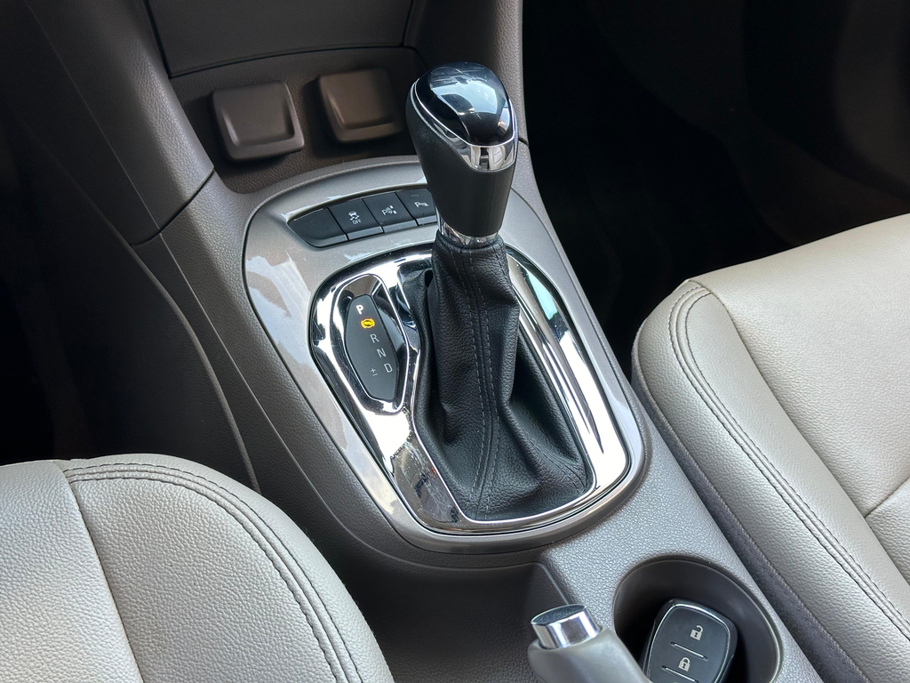 Chevrolet Cruze Sedan Prata