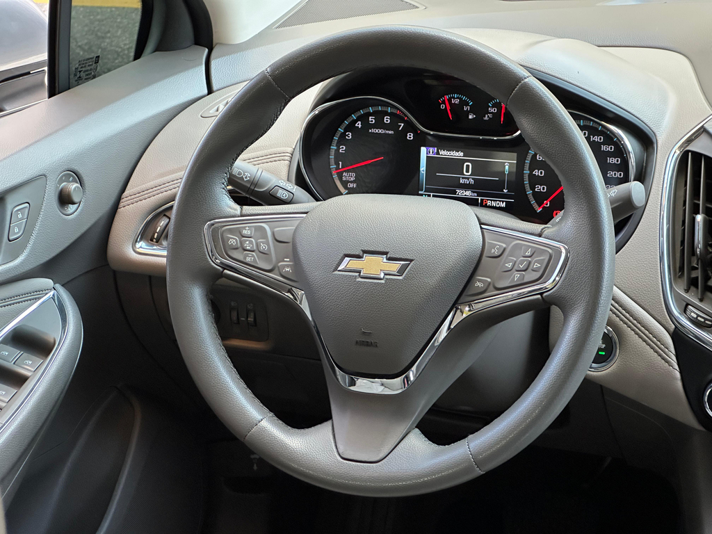 Chevrolet Cruze Sedan Prata