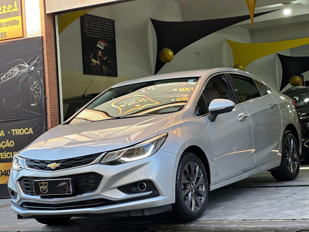 Chevrolet Cruze Sedan Prata