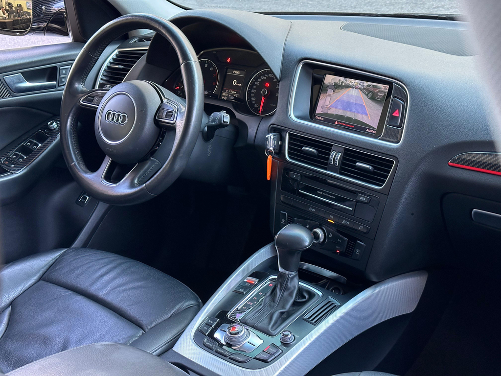 Audi Q5 Preto