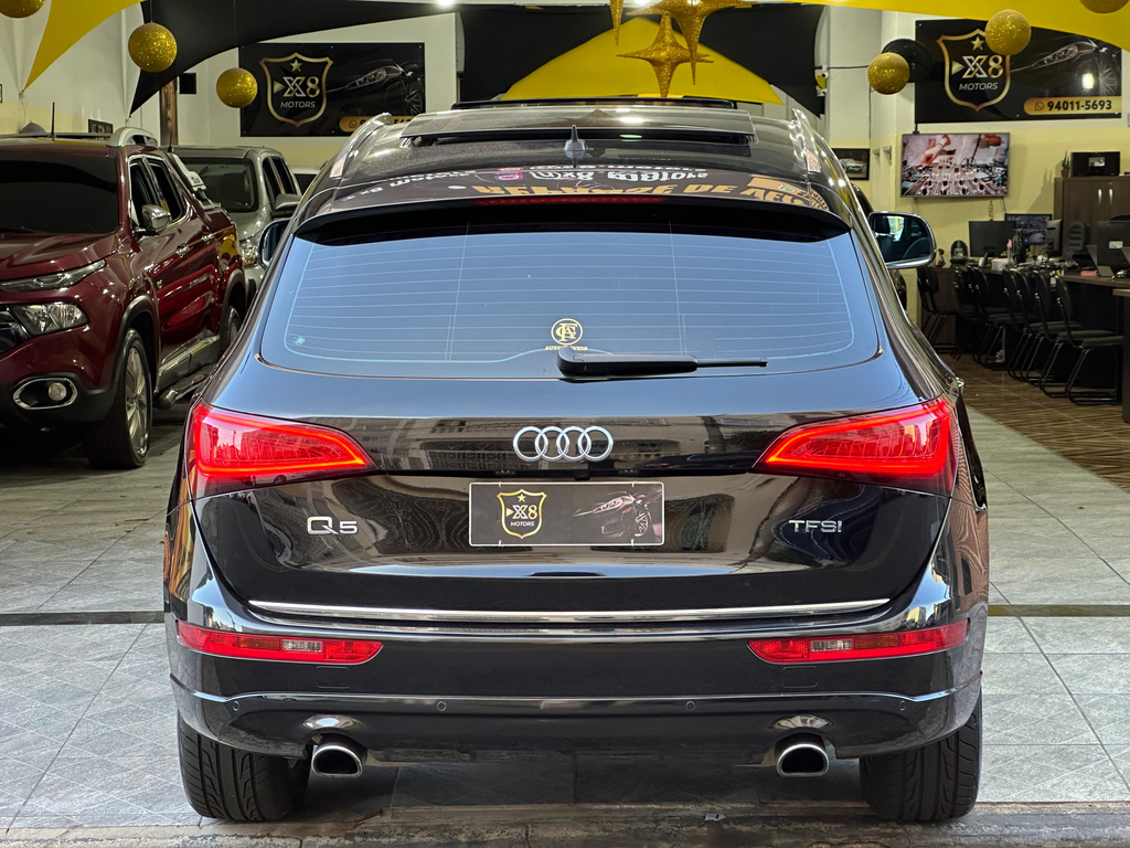 Audi Q5 Preto