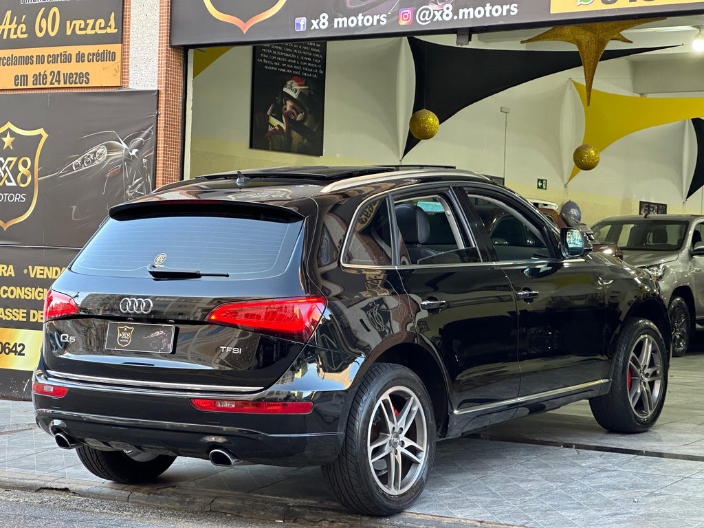 Audi Q5 Preto