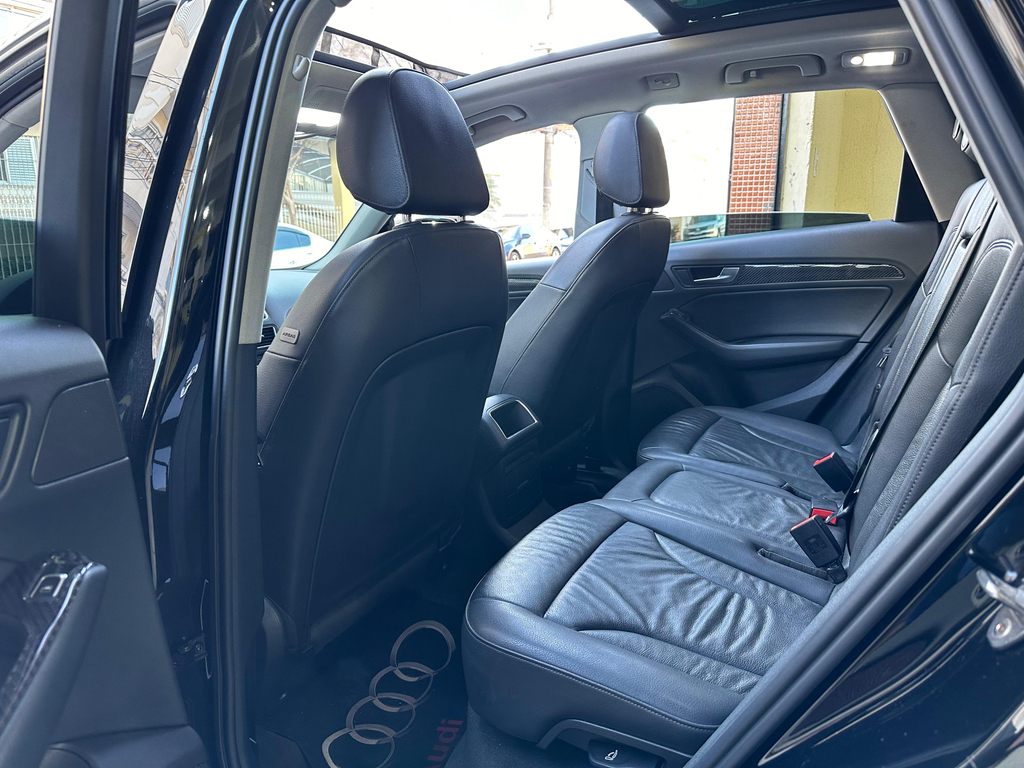 Audi Q5 Preto