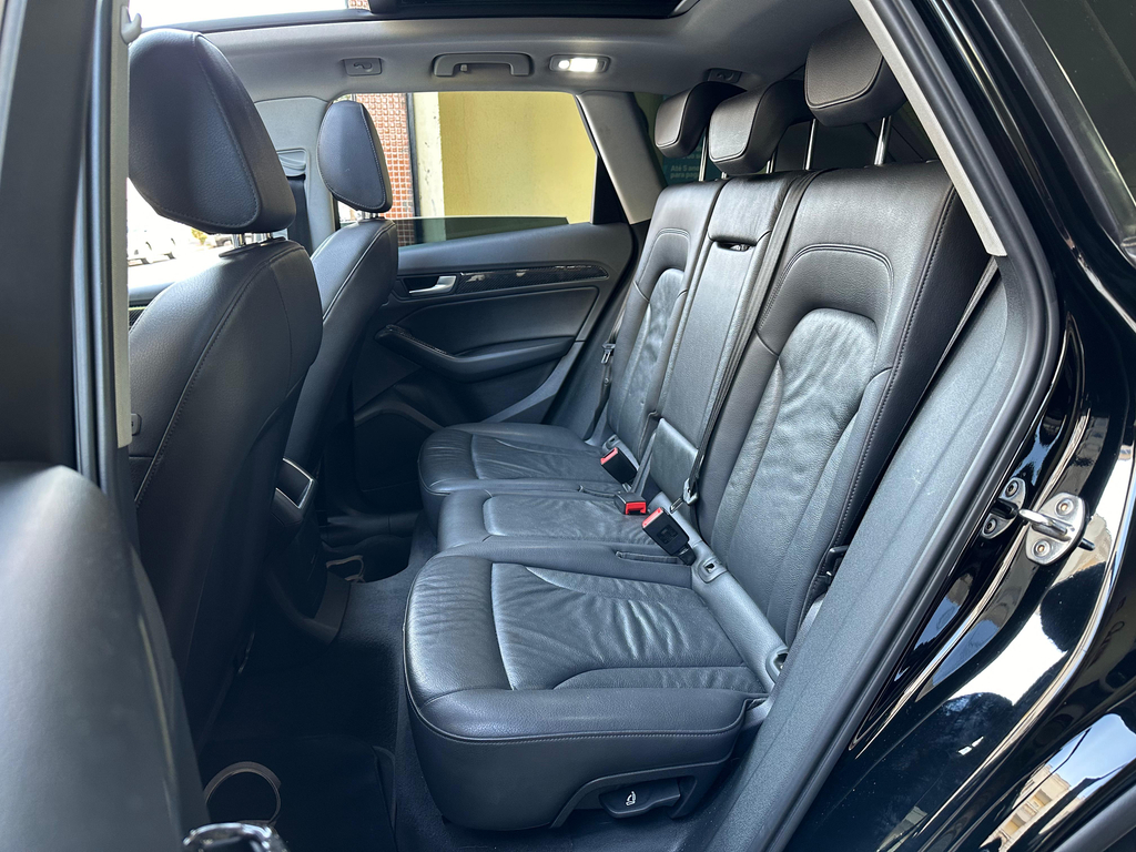 Audi Q5 Preto