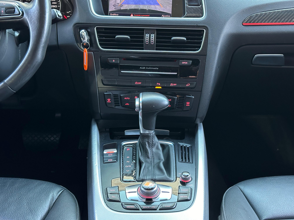 Audi Q5 Preto