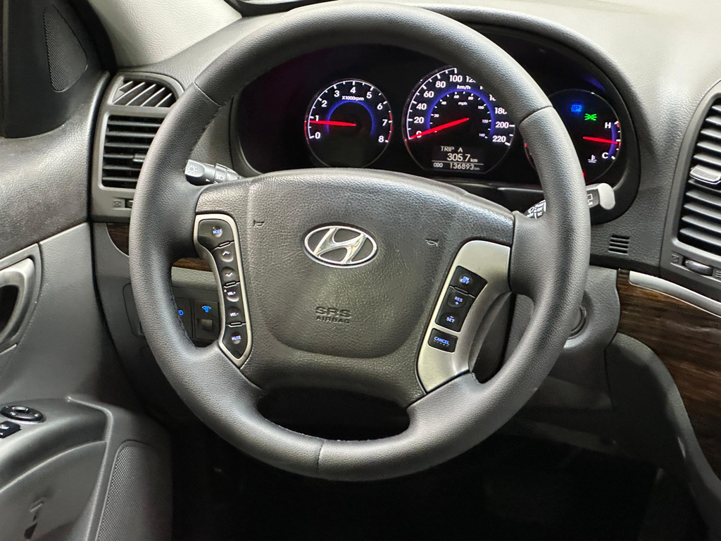 Hyundai Santa Fe Preto