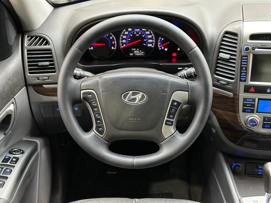 Hyundai Santa Fe Preto