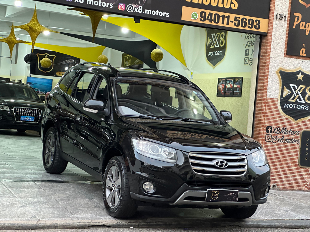 Hyundai Santa Fe Preto