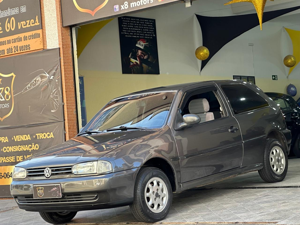 Volkswagen Gol Cinza