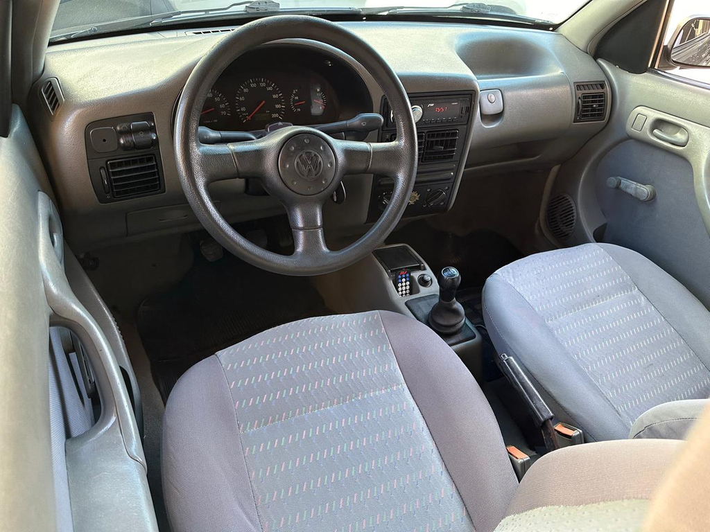 Volkswagen Gol Cinza