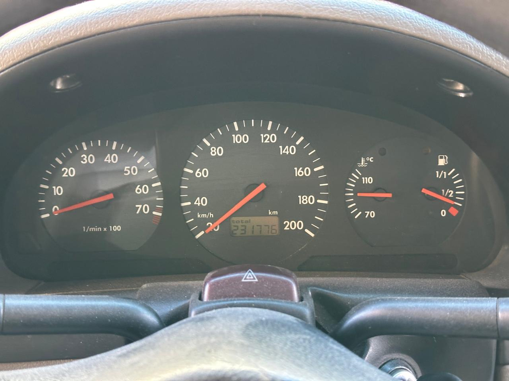 Volkswagen Gol Cinza
