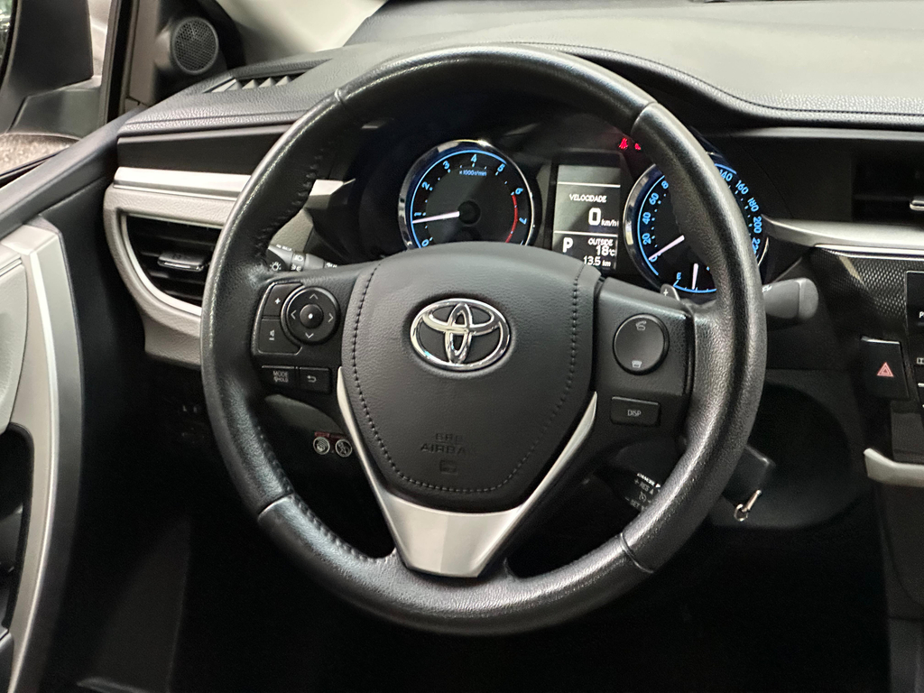 Toyota Corolla Prata