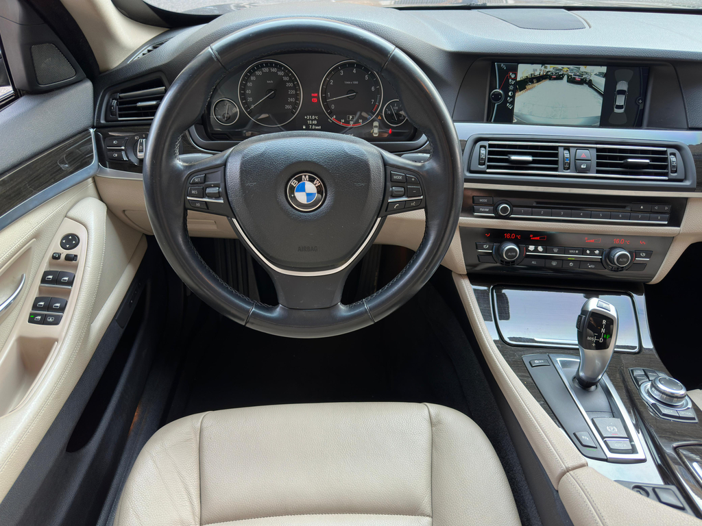 BMW 535I Cinza