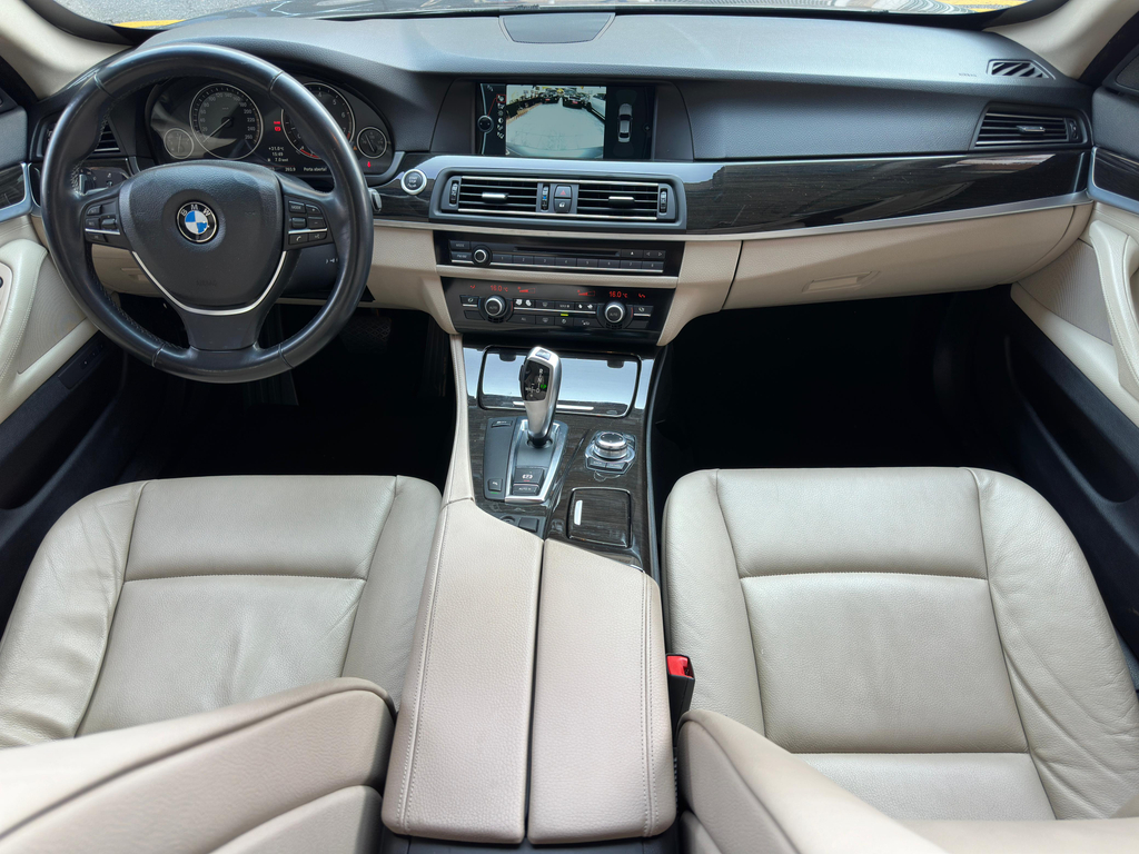 BMW 535I Cinza