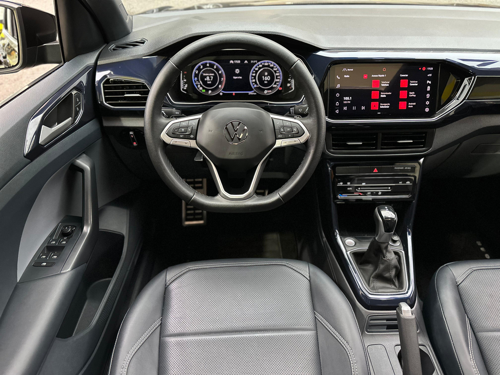 Volkswagen T-Cross Preto
