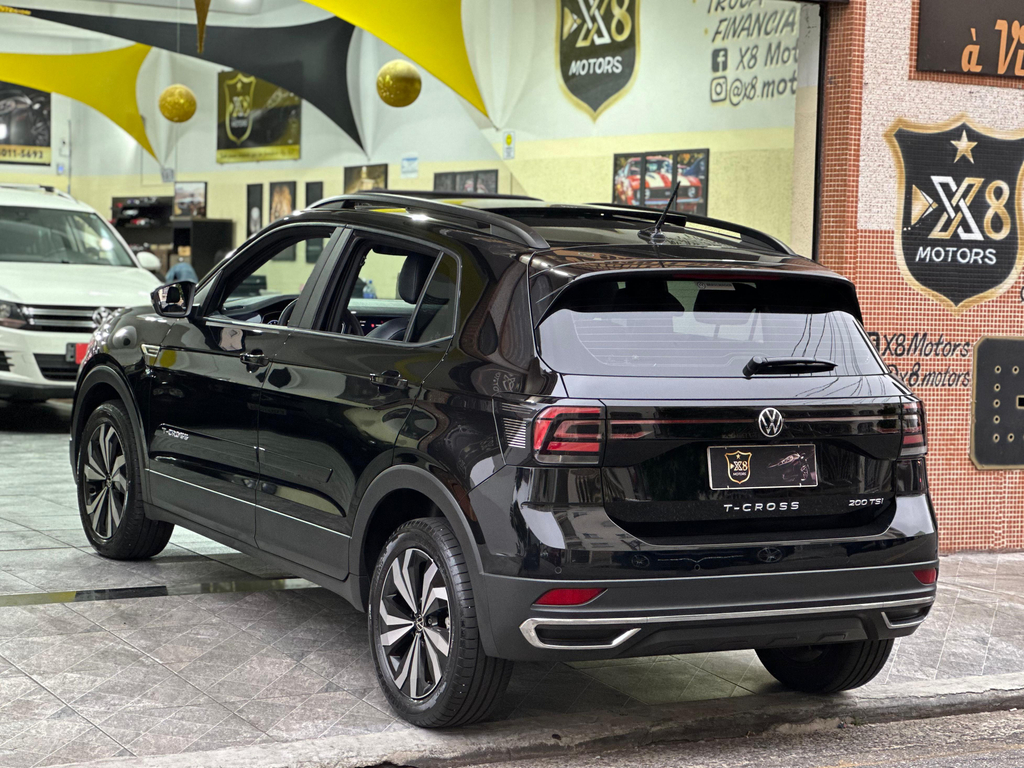 Volkswagen T-Cross Preto