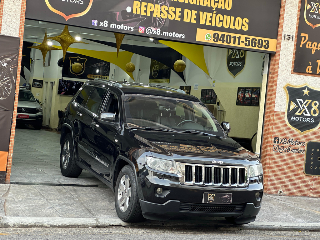 Jeep Cherokee Preto