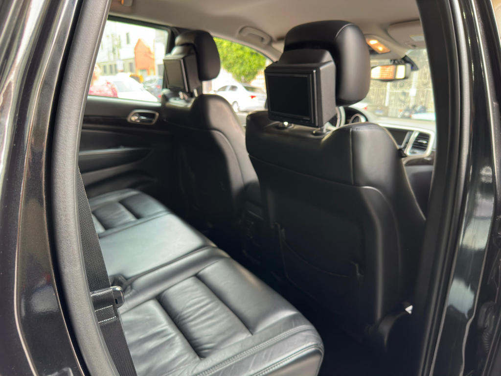 Jeep Cherokee Preto