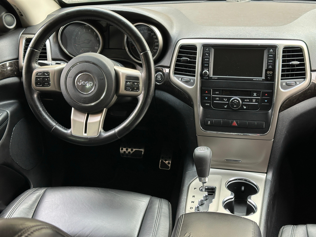 Jeep Cherokee Preto