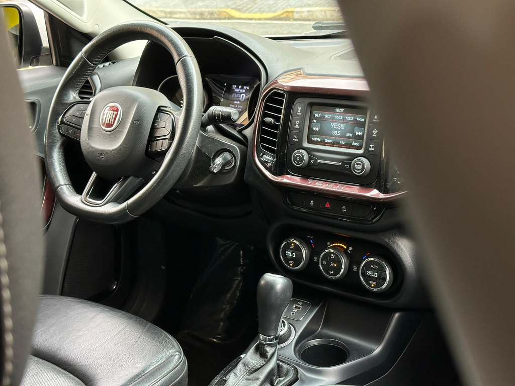 Fiat Toro Branco