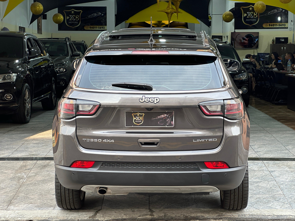 Jeep Compass Cinza