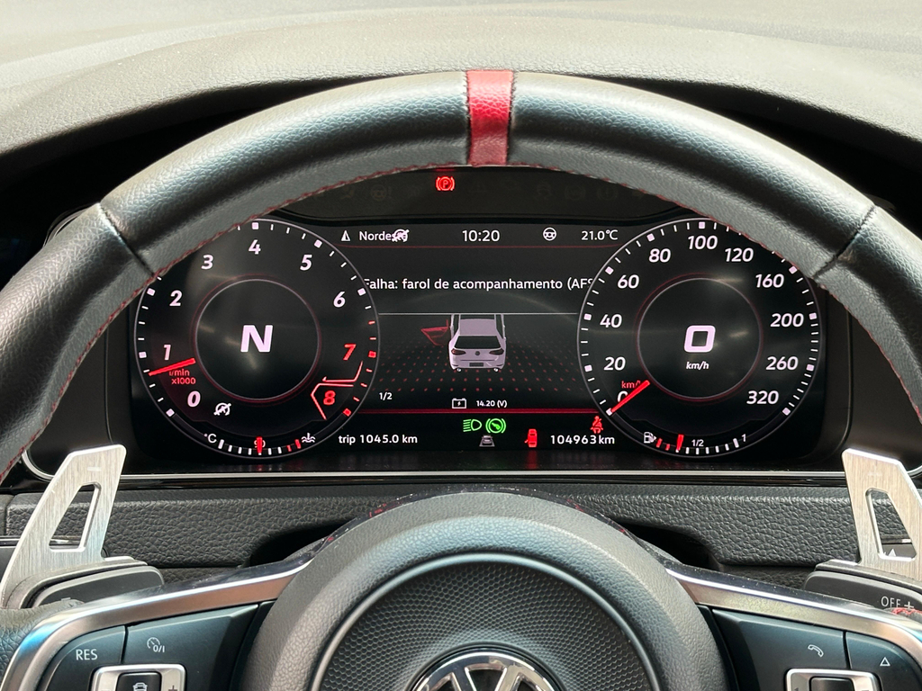 Volkswagen Golf Branco