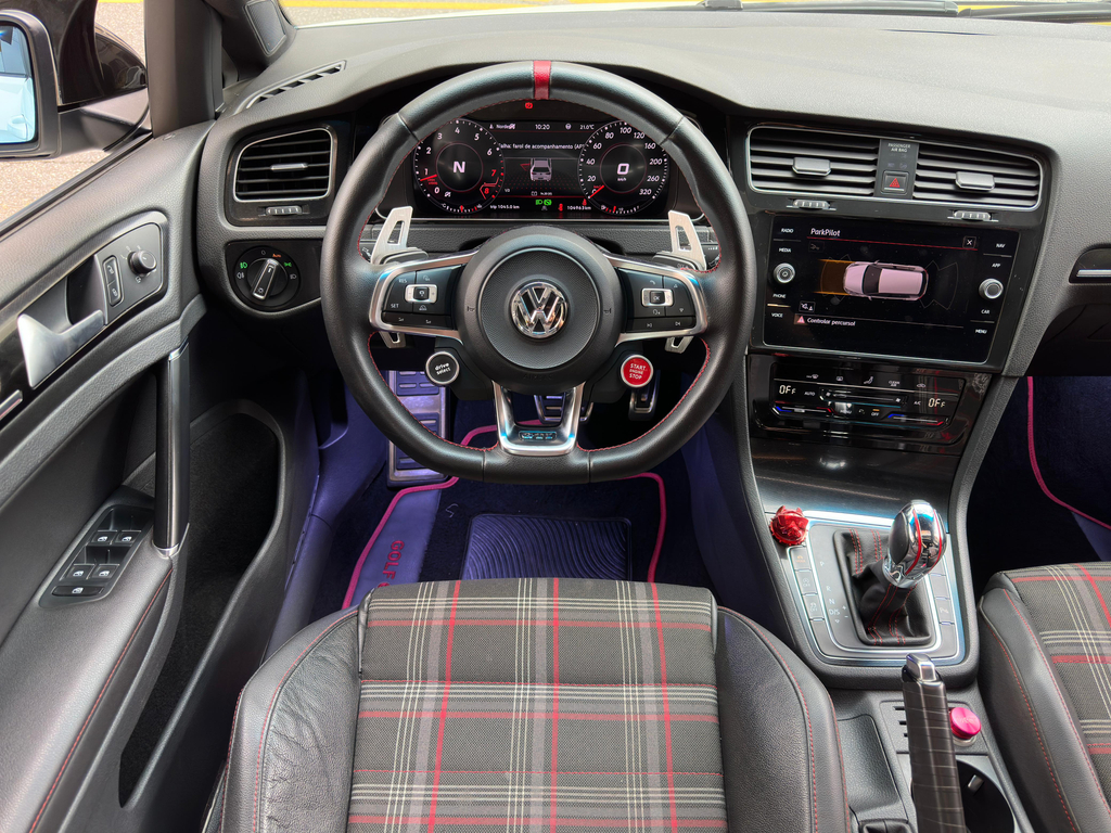 Volkswagen Golf Branco