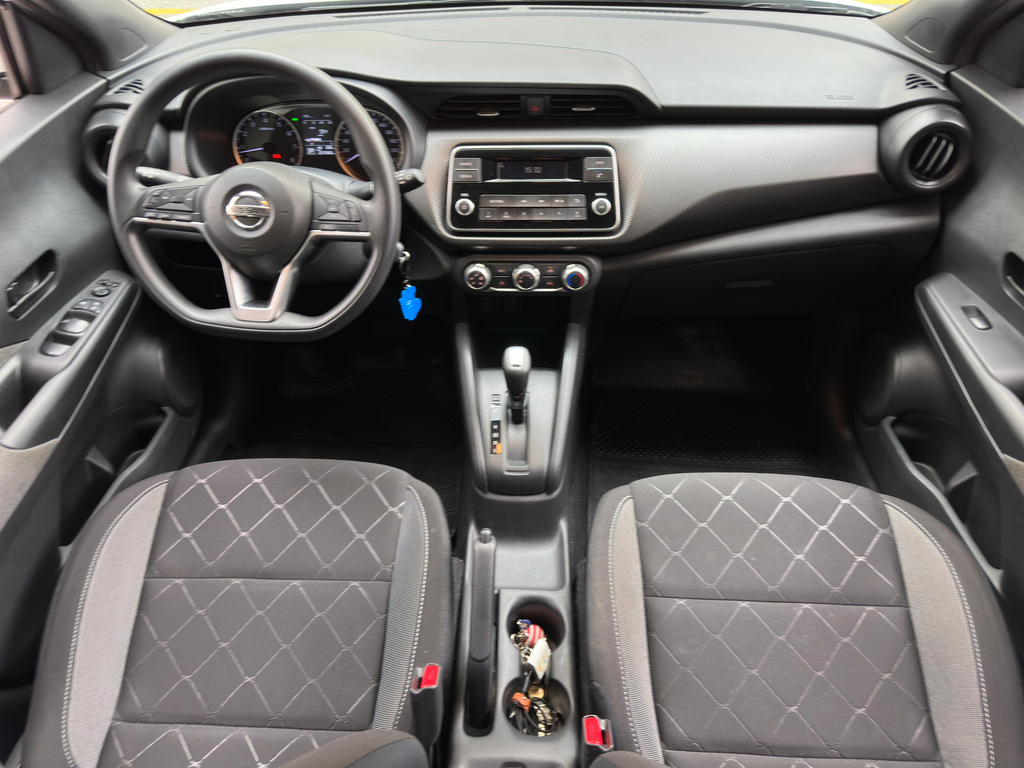Nissan Kicks Branco