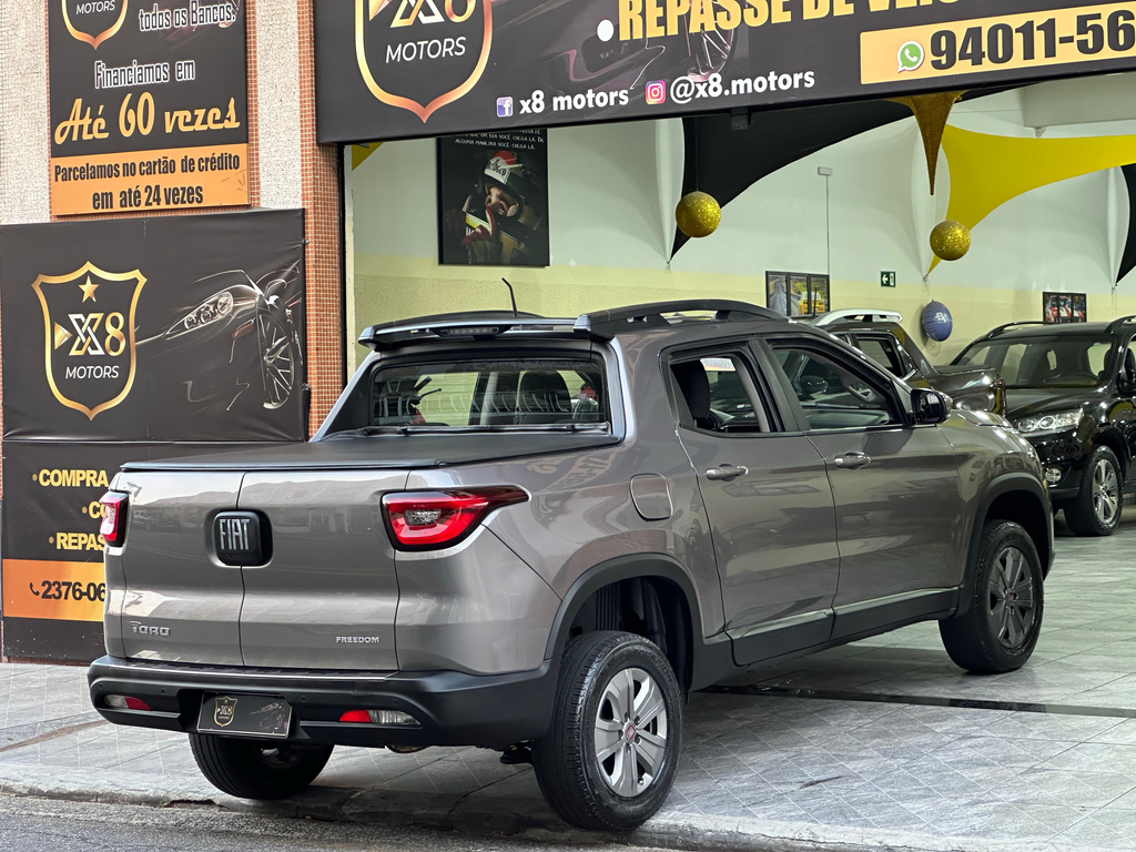 Fiat Toro Cinza