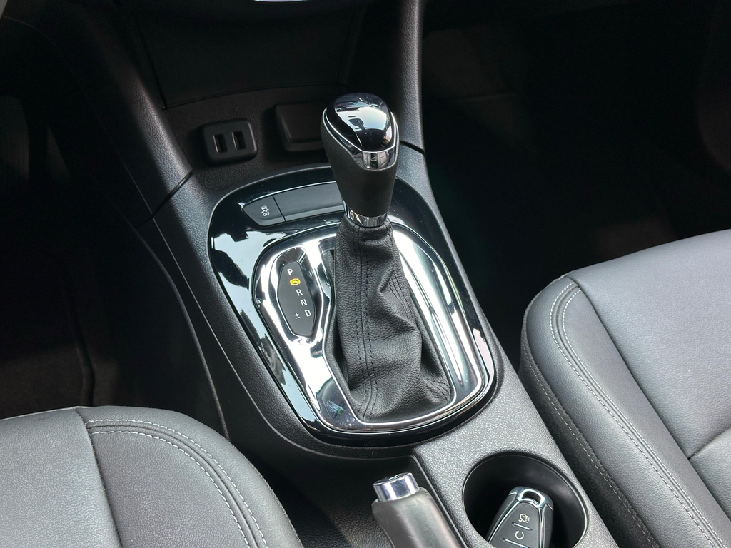 Chevrolet Cruze Sedan Prata