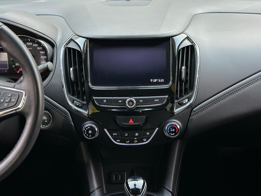 Chevrolet Cruze Sedan Prata