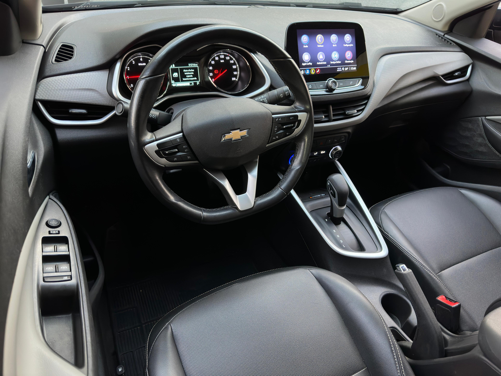 Chevrolet Onix Preto