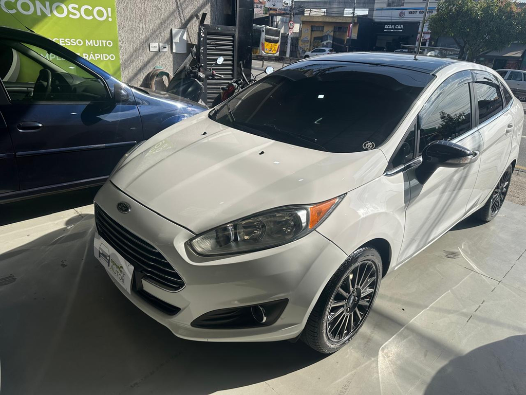 Ford Fiesta Sedan