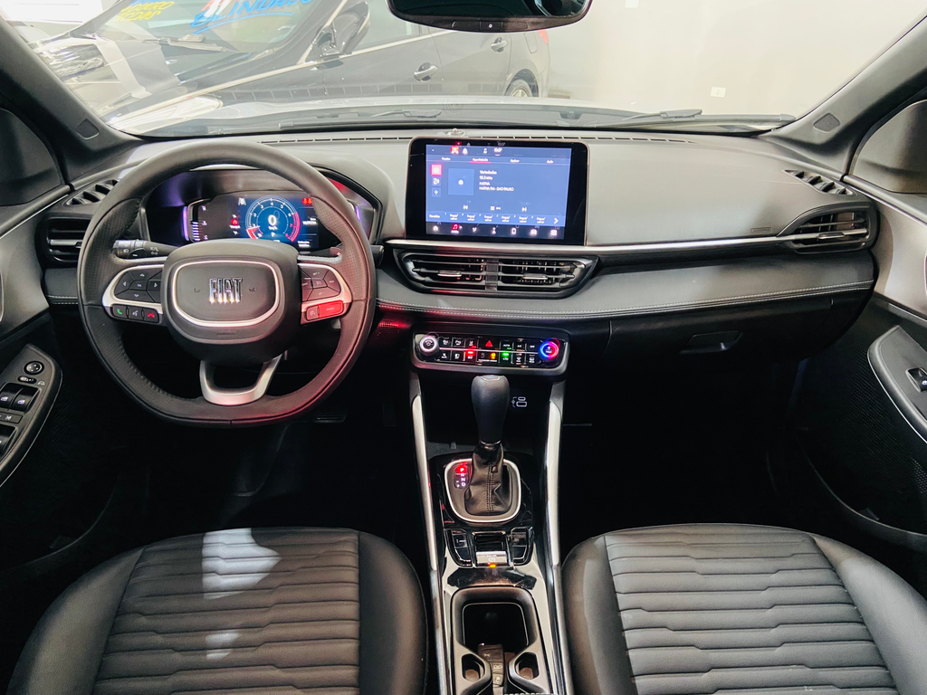 Fiat FASTBACK Cinza
