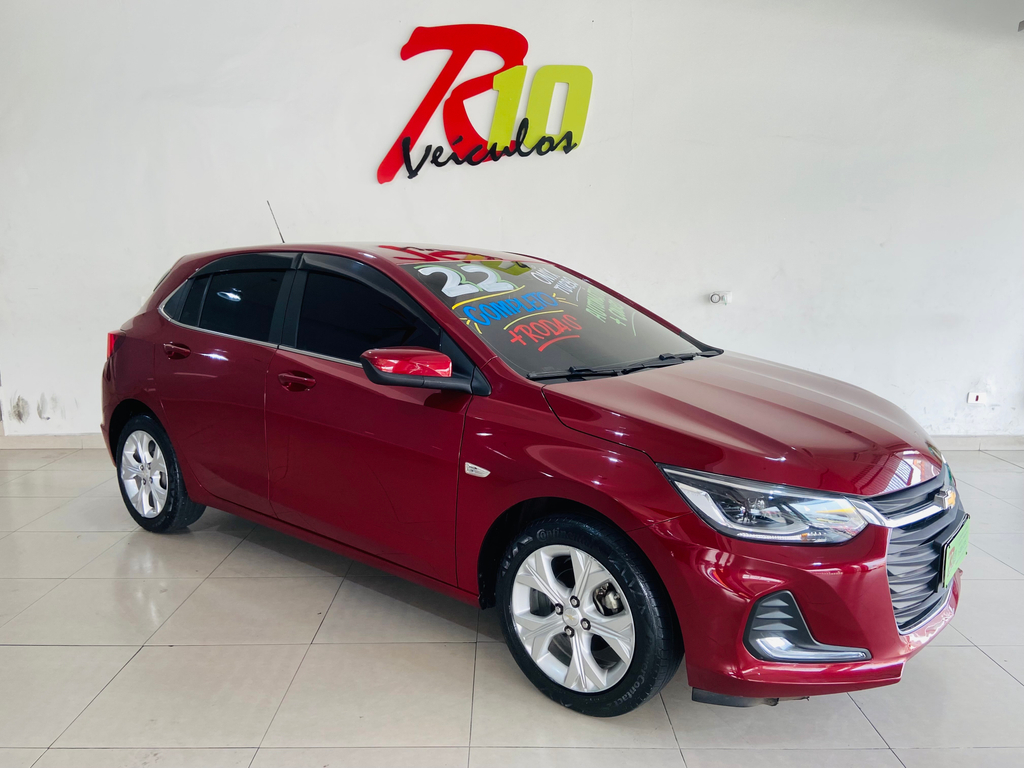 Chevrolet Onix Vermelho