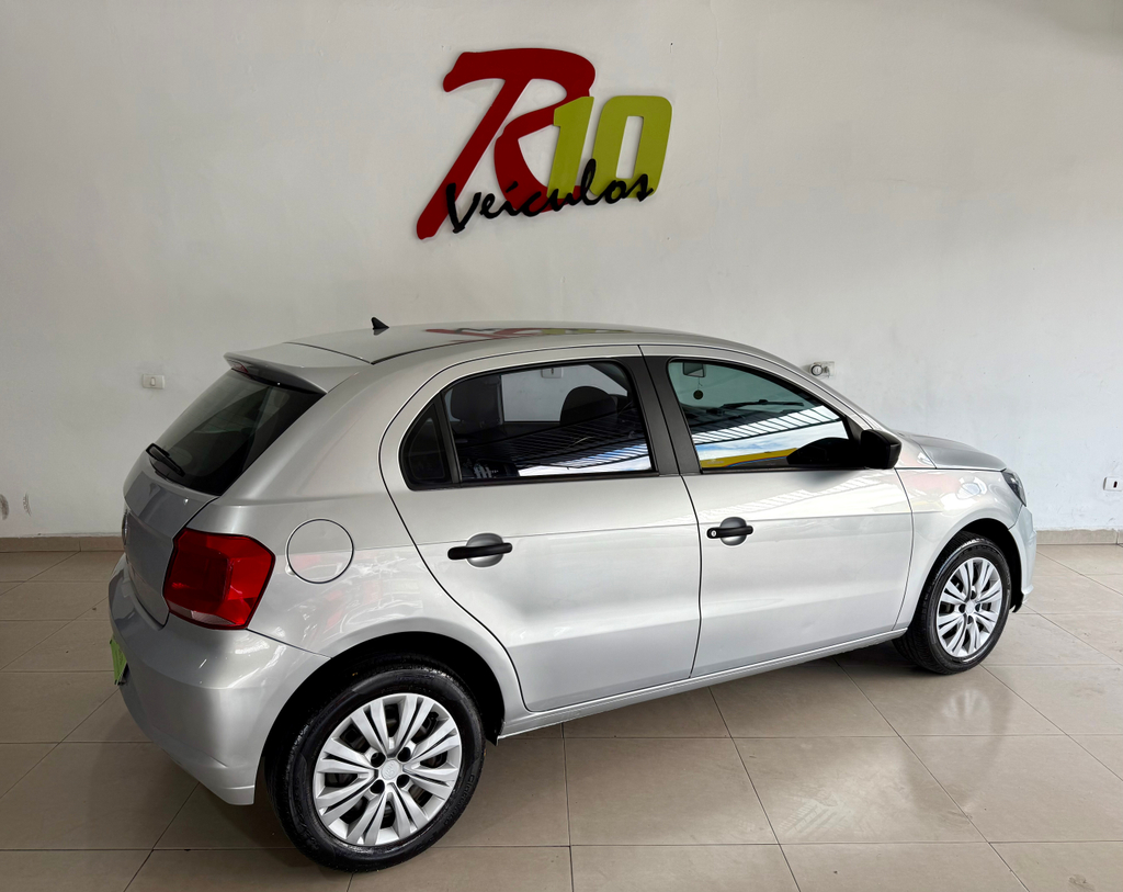 Volkswagen Gol Prata