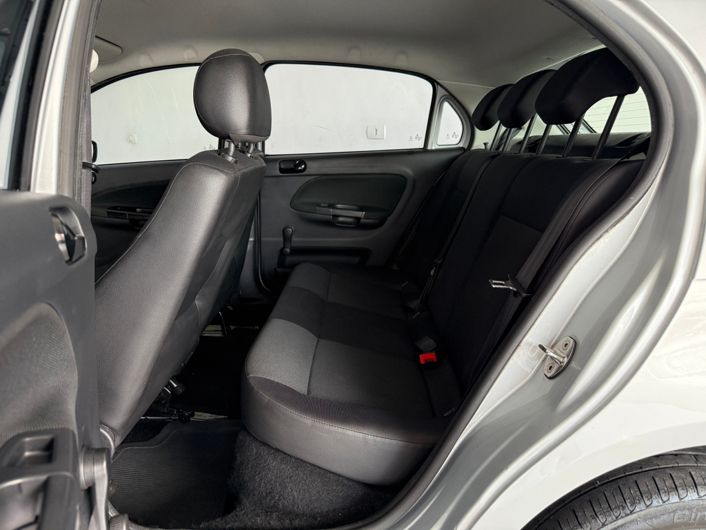 Volkswagen Gol Prata