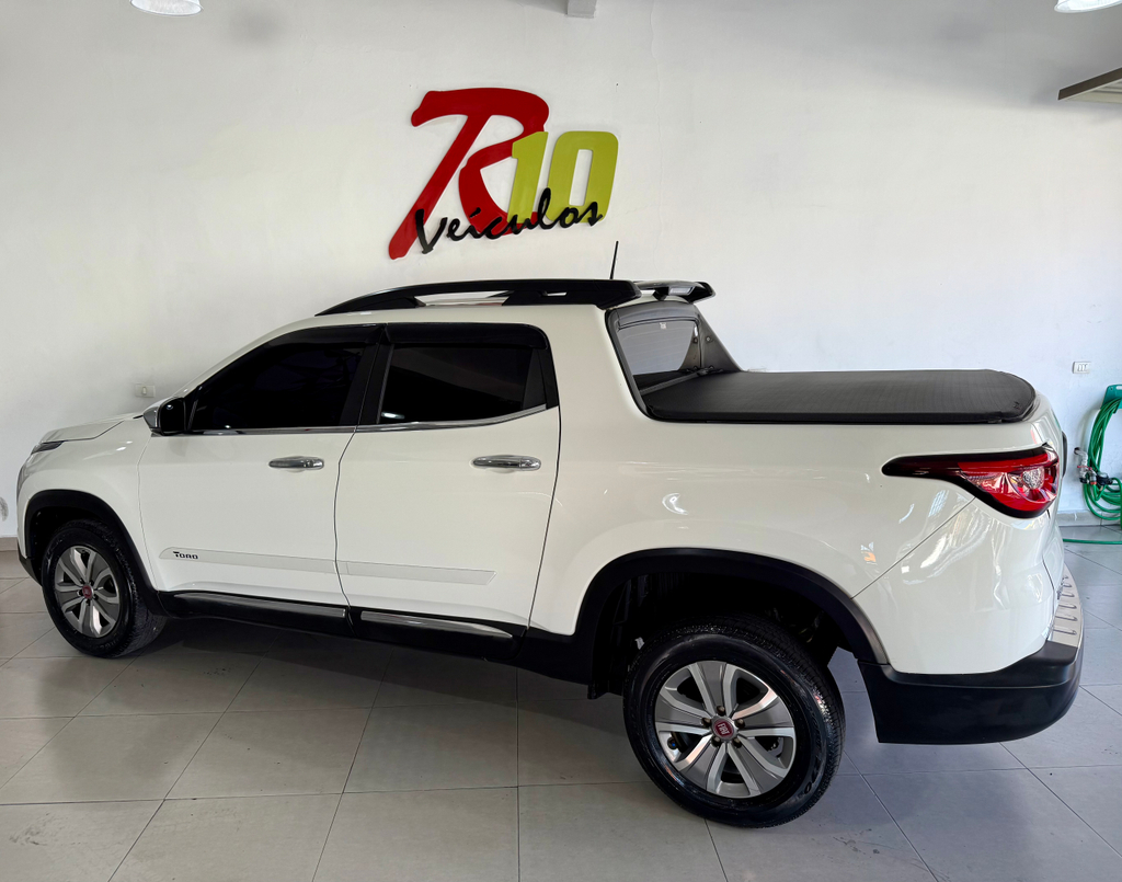 Fiat Toro Branco