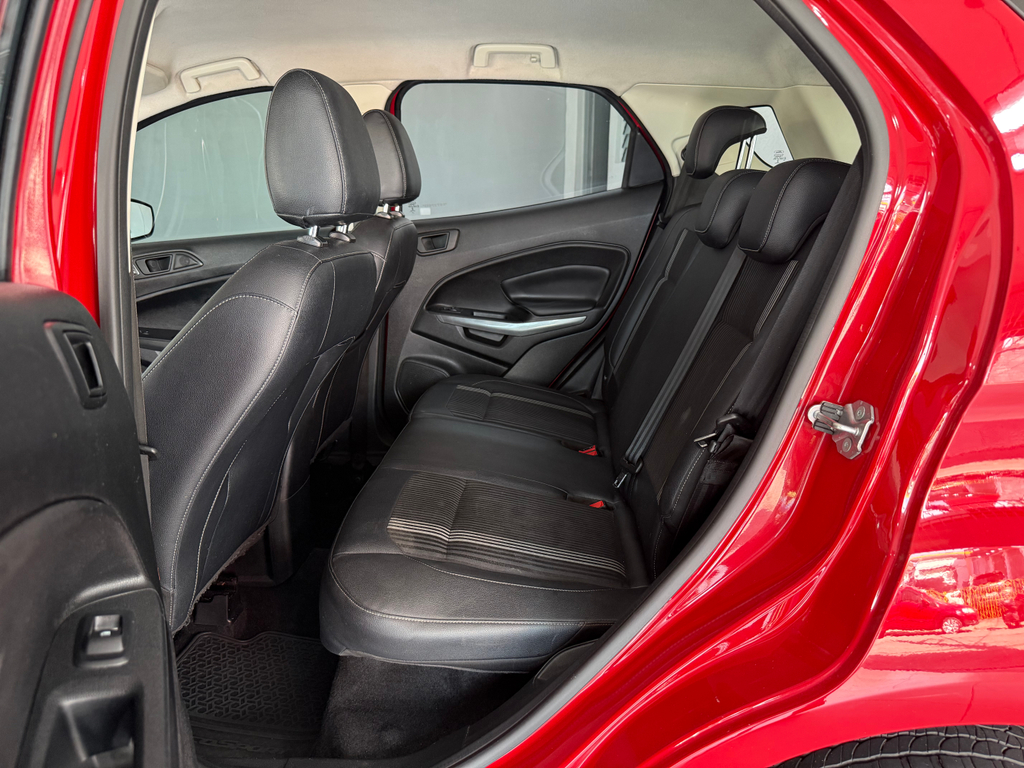 Ford EcoSport Vermelho