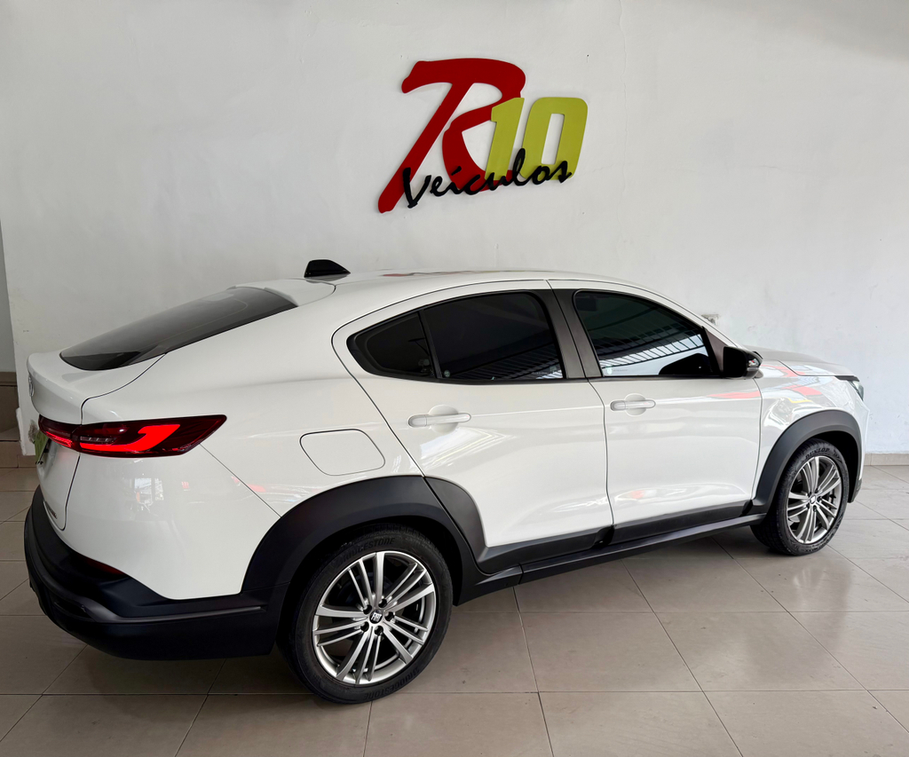 Fiat FASTBACK Branco