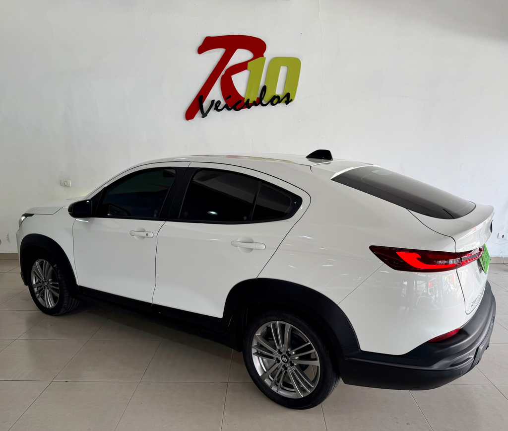 Fiat FASTBACK Branco