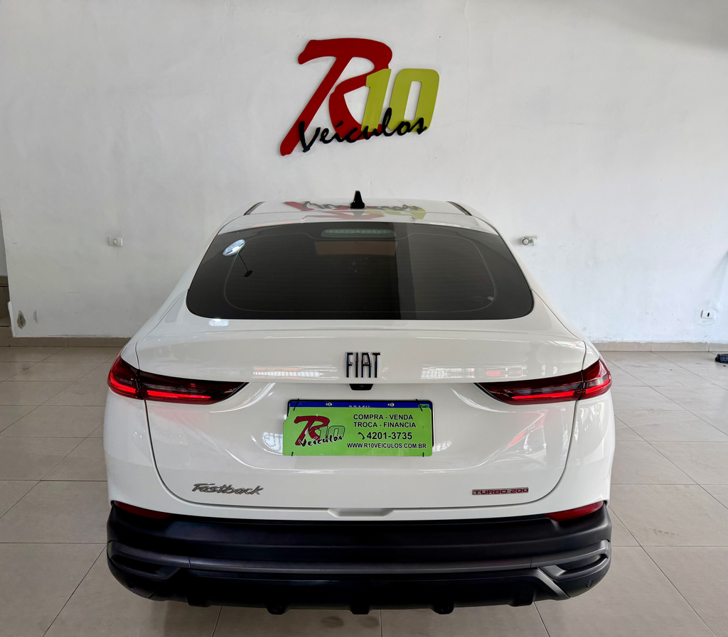 Fiat FASTBACK Branco